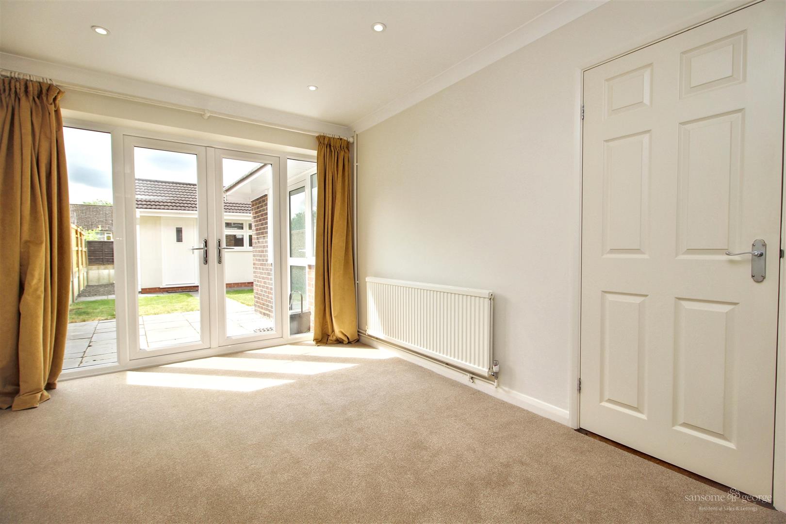 Underwood Road, Southcote, Reading
